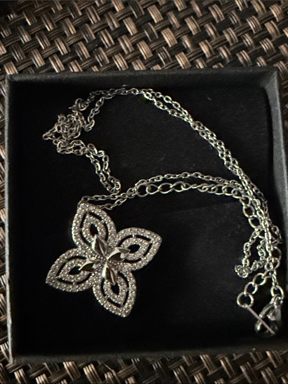 Silver Crystal Floral Pendant Necklace - Elegant Women's Jewelry